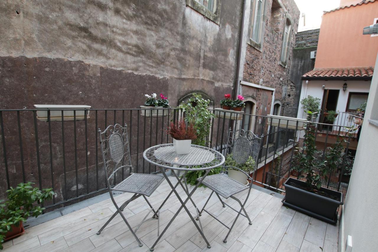 B&B Sekeles Suites And Spa CTA Exterior foto
